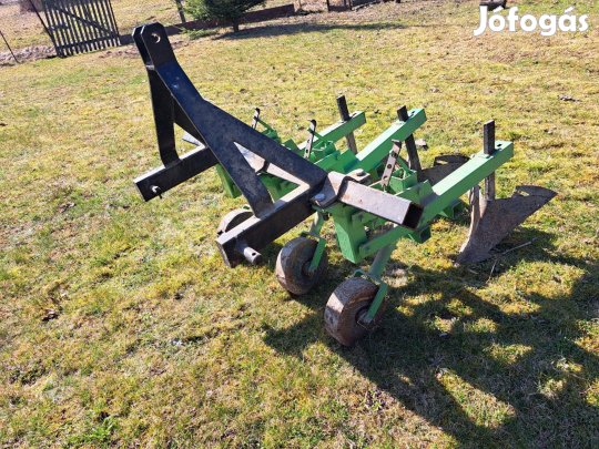Sorközművelő kultivátor