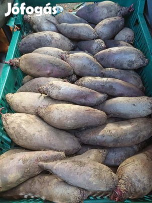 Sos. Nagyon sürgősen eladó 