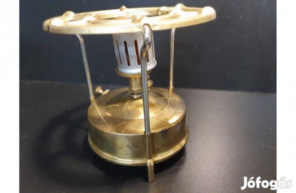 Sosem használt petróleum főző eredeti dobozában