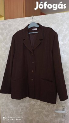 Sötétbarna nagy méretű blézer 52-es