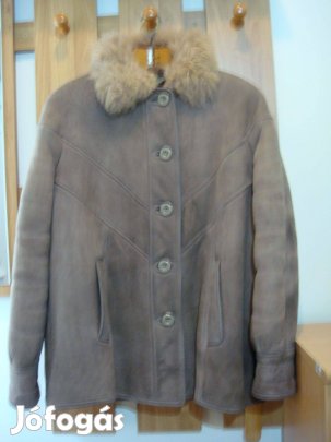 Sötétbarna színű női irha bunda