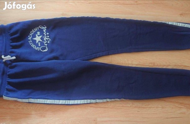 Sötétkék F&F melegítőnadrág 152-es - mérve