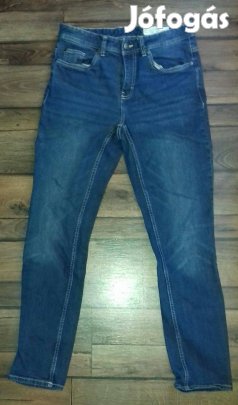 Sötétkék farmernadrág, slim, S