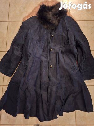 Sötétkék fordított bőr kabát, valódi szőrme gallérral L/XL
