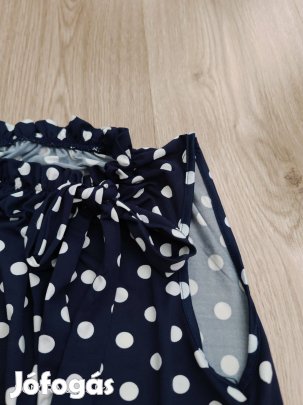 Sötétkék pöttyös női blúz