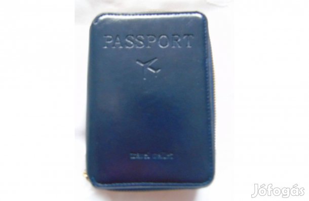 Sötétkék színű cipzáras Passport travel wallet