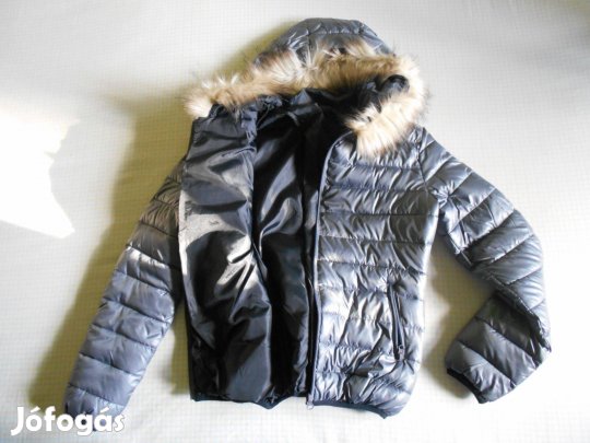 Sötétszürke kapucnis dzseki / új / S-es / ajándék