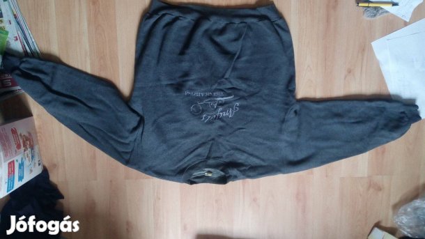 Sötétszürke pulóver M eladó Nyíregyházán