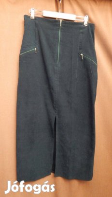 Sötétzöld szoknya