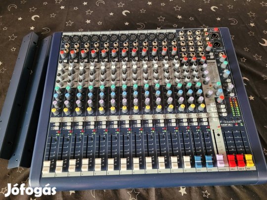 Soundcraft mfxi zenekari keverő