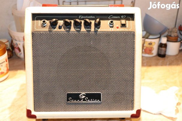 Soundsation Cream 10 szobai gitárerősítő, kitárkombó