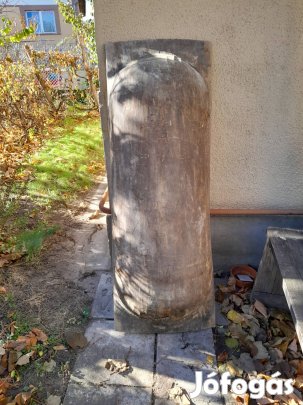 Sózóteknő  , fából