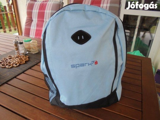 Spark gyerek hátizsák - táska italtartó hálóval