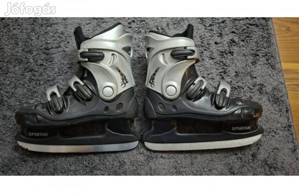 Spartan korcsolya 39-es