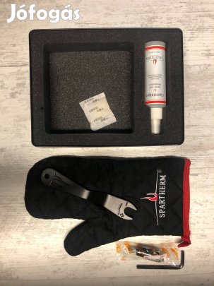 Spartherm 'Blackbox' kandalló/kályhaüveg-tisztító készlet, új