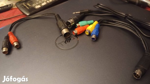 Speciális audió-videó kábelek darabja 500 Ft