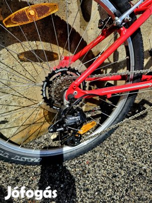 Specialized 24"-os kerékpár 21 sebességes SRAM X3 váltóval