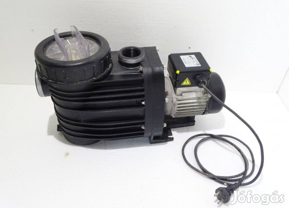 Speck Pumpen Badu Bettar 12 We. medence vízforgató szivattyú 690 Watt