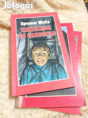 Spencer Walls - 3 kötet egyben - A holdviola kovácsai - Kaméleon és ga