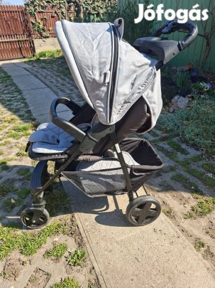 Sport babakocsi lábzsákkal és esővédővel