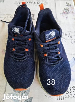 Sportcipő fiú 38