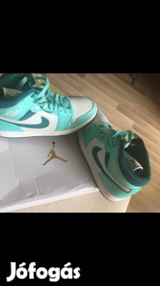 Sportcipő jordan air nike eladó