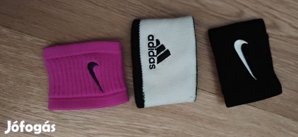 Sportos márkás női csuklószorító szett 3 db
