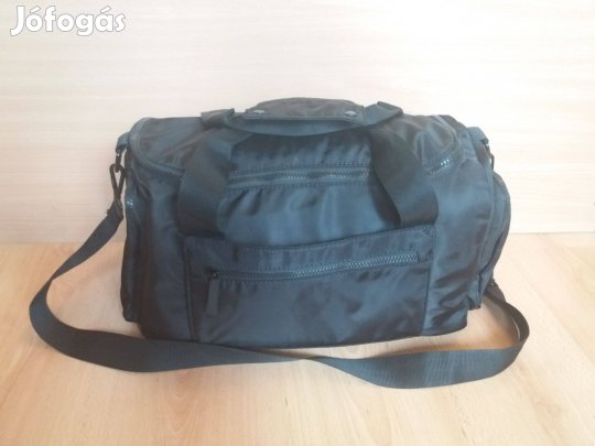 Sporttáska edzőtáska fitness táska új