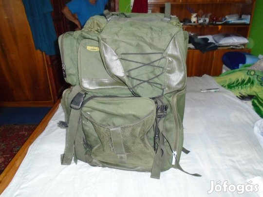 Spro horgász hátizsák