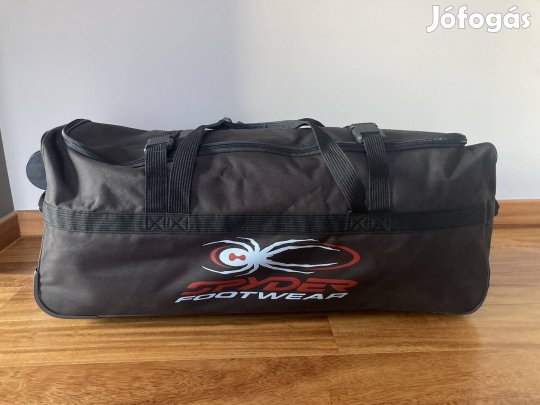 Spyder nagy kerekes utazótáska