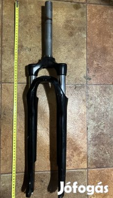 Sr suntour 28-as levegős teleszkóp