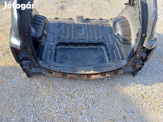 Ssangyong Kyron (2005-2014) Hátfal