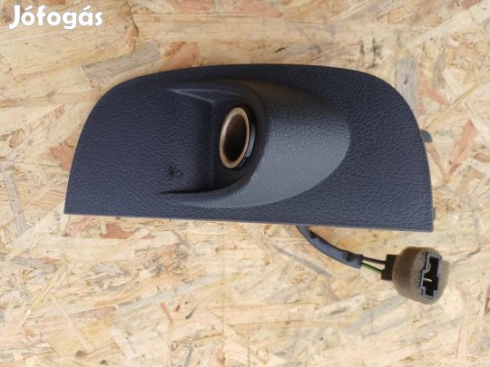 Ssangyong Kyron (2005-2014) Szivargyújtó