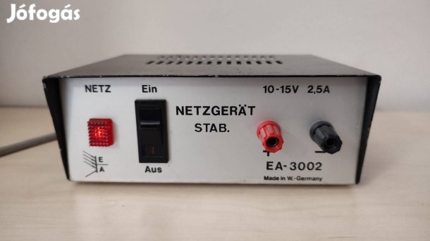 Stabilizált tápegység EA-3002 10-15V 2.5A hibátlanul működő állapotban