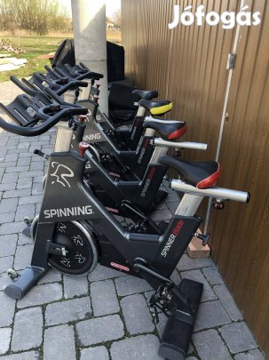 Star Trac Blade spinning kerékpár flotta