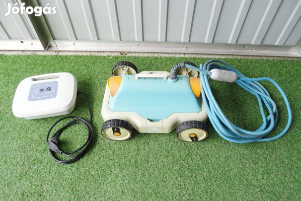 Steinbach Speedclean automata medence porszívó robot takarító tisztító