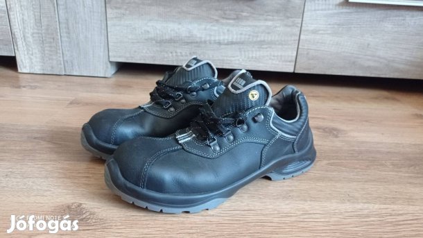 Steitz Secura munkavédelmi cipő 43