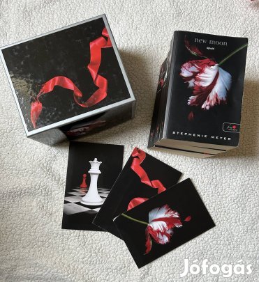Stephenie Meyer: Twilight saga 2-4.