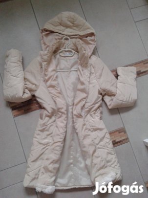 Steppelt kapucnis pehelykabát