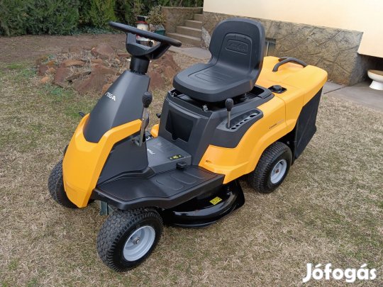 Stiga Combi 1066HQ fűnyíró traktor újszerű állapotban 