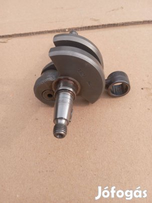 Stihl 026 260 bontott főtengely