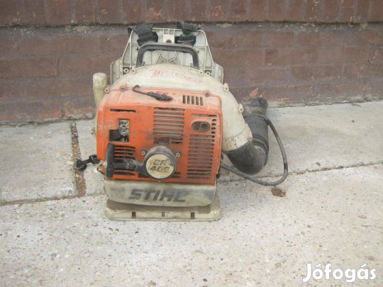 Stihl BR400 benzines háti lombfúvó
