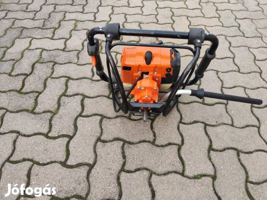 Stihl Bt 121 talajfúró