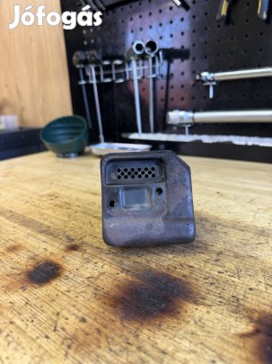 Stihl MS170 Kipufogó