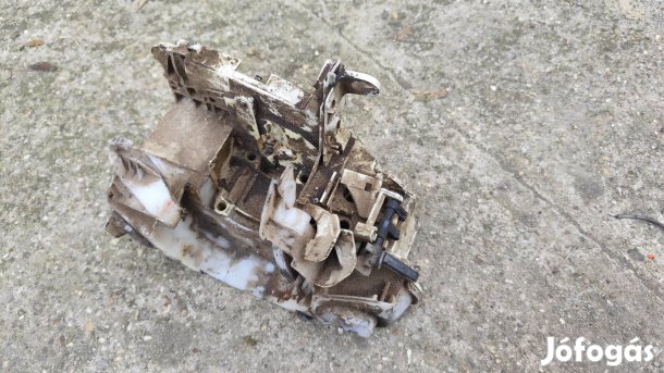 Stihl MS171 motorház