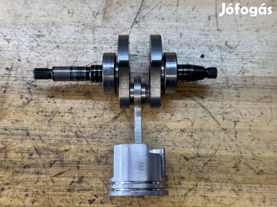 Stihl MS192T főtengely új csapágyakkal