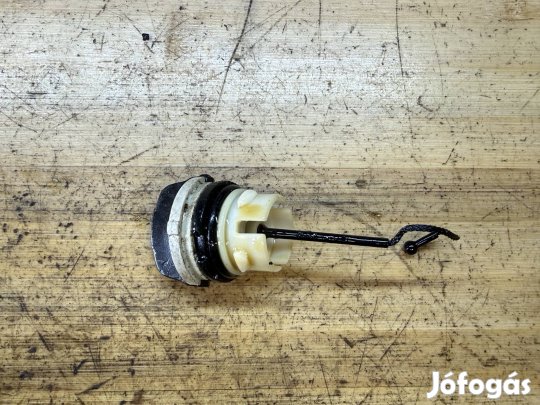 Stihl MS192T olajtankelzáró