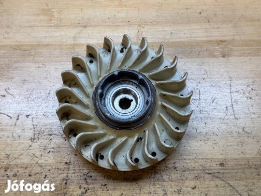 Stihl MS460 lendkerék