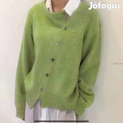 Stílusos, ferde gombolású, új, pisztáciazöld kardigán. XL-es