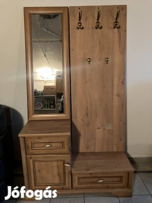 Stílusos előszobafal